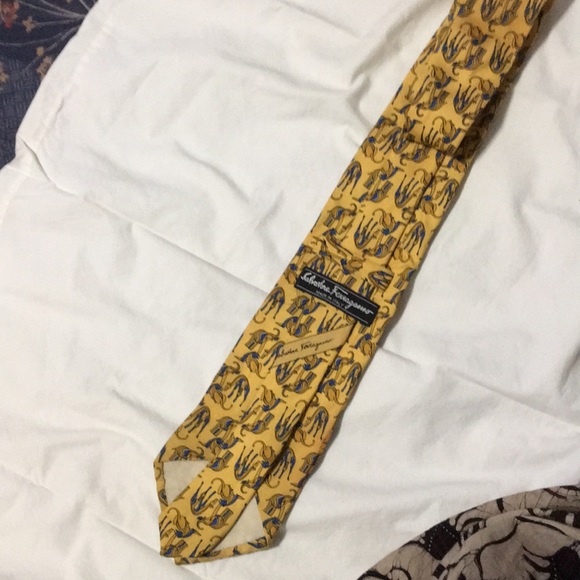 Ferragmo men tie - Picture 1 of 3